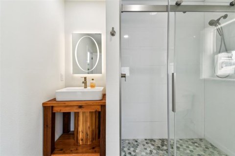 Villa ou maison à vendre à Tarpon Springs, Floride: 2 chambres, 122.63 m2 № 1851709 - photo 10