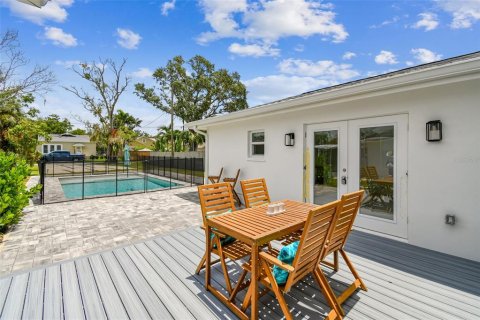 Villa ou maison à vendre à Tarpon Springs, Floride: 2 chambres, 122.63 m2 № 1851709 - photo 13
