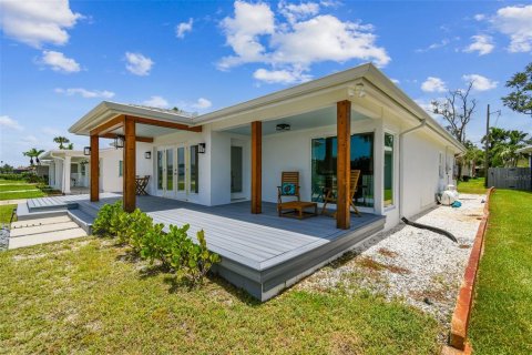 Villa ou maison à vendre à Tarpon Springs, Floride: 2 chambres, 122.63 m2 № 1851709 - photo 23