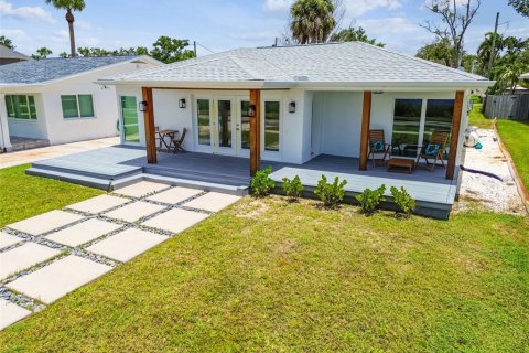 Villa ou maison à vendre à Tarpon Springs, Floride: 2 chambres, 122.63 m2 № 1851709 - photo 18