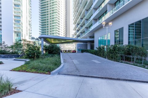 Copropriété à vendre à Miami, Floride: 2 chambres, 99.31 m2 № 1990403 - photo 30