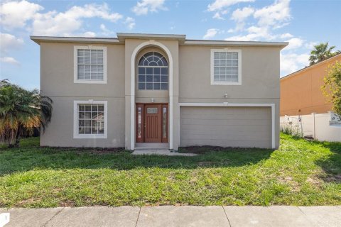 Casa en venta en Haines City, Florida, 4 dormitorios, 276.29 m2 № 1888490 - foto 1