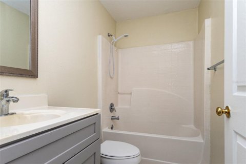 Casa en venta en Haines City, Florida, 4 dormitorios, 276.29 m2 № 1888490 - foto 20