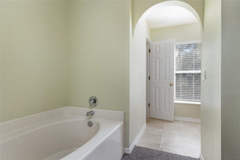 Casa en venta en Haines City, Florida, 4 dormitorios, 276.29 m2 № 1888490 - foto 15