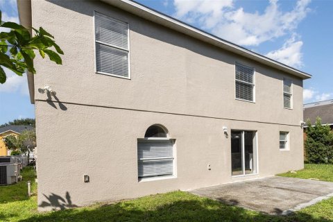 Casa en venta en Haines City, Florida, 4 dormitorios, 276.29 m2 № 1888490 - foto 26