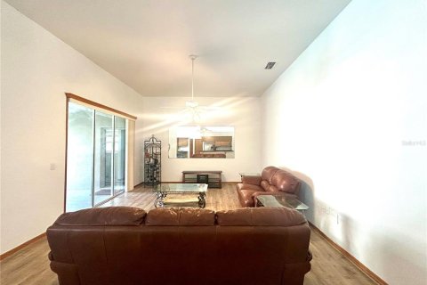Casa en venta en Orlando, Florida, 3 dormitorios, 236.06 m2 № 2166057 - foto 19