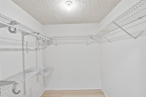 Copropriété à vendre à Weston, Floride: 2 chambres, 102.75 m2 № 1952847 - photo 7