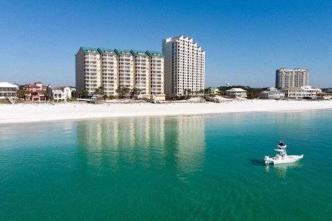 Condominio en venta en Miramar Beach, Florida, 3 dormitorios, 161.37 m2 № 561896 - foto 1