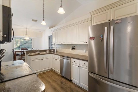 Villa ou maison à vendre à North Port, Floride: 3 chambres, 132.94 m2 № 1852747 - photo 12