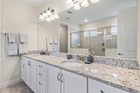 House in Kissimmee, Florida 5 bedrooms, 273.6 sq.m. № 1879710 - photo 26