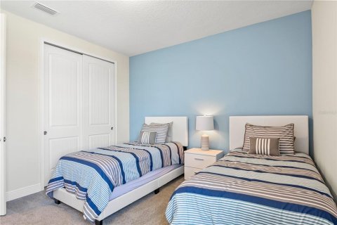 House in Kissimmee, Florida 5 bedrooms, 273.6 sq.m. № 1879710 - photo 28