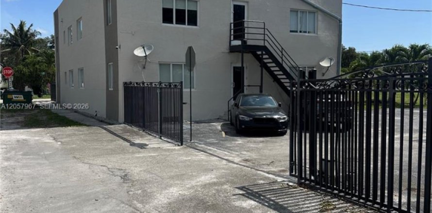 Villa ou maison à Miami, Floride 1 chambre, 65.03 m2 № 2168386