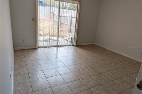 Apartamento en alquiler en Leesburg, Florida, 3 dormitorios, 110.09 m2 № 2094339 - foto 6
