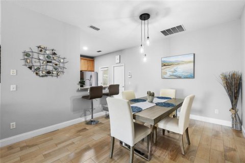 Touwnhouse à vendre à Orlando, Floride: 3 chambres, 179.49 m2 № 2437217 - photo 6
