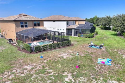 Casa en venta en Davenport, Florida, 5 dormitorios, 231.51 m2 № 1918476 - foto 29