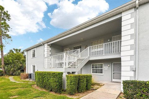 Condo in Hudson, Florida, 2 bedrooms  № 2147532
