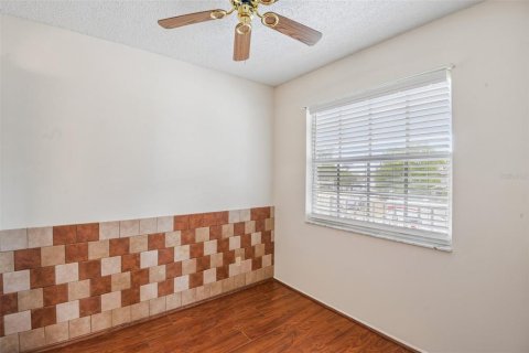 Condo in Hudson, Florida, 2 bedrooms  № 2147532 - photo 9