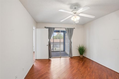 Condo in Hudson, Florida, 2 bedrooms  № 2147532 - photo 16