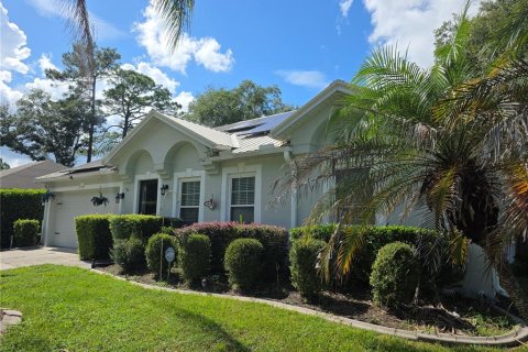 Casa en venta en Deltona, Florida, 3 dormitorios, 180.32 m2 № 2386688 - foto 2
