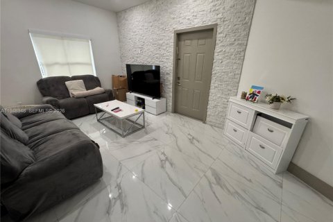 Touwnhouse à vendre à Dania Beach, Floride: 3 chambres, 128.39 m2 № 2089152 - photo 6