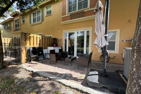 Touwnhouse à vendre à Dania Beach, Floride: 3 chambres, 128.39 m2 № 2089152 - photo 13