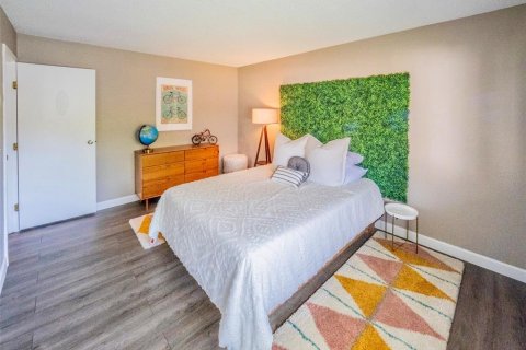 Condo in Mount Dora, Florida, 2 bedrooms  № 1616292 - photo 22