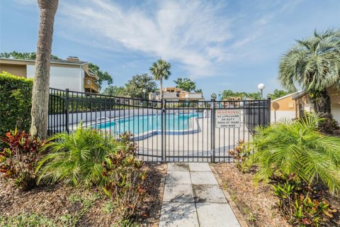 Condo in Mount Dora, Florida, 2 bedrooms  № 1616292 - photo 28