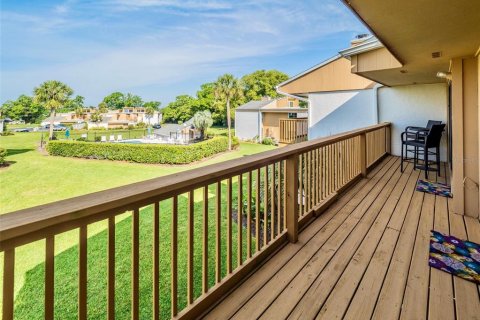 Condo in Mount Dora, Florida, 2 bedrooms  № 1616292 - photo 13