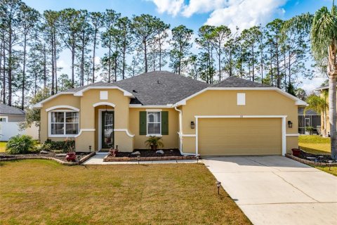 House in Palm Coast, Florida 3 bedrooms, 182.65 sq.m. № 1876378 - photo 1
