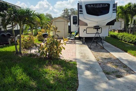 Land in Bowling Green, Florida № 1801450 - photo 1