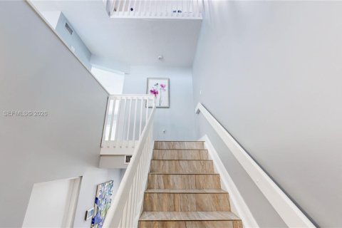 Купить кондоминиум в Майами, Флорида 3 спальни, 166.3м2, № 2067530 - фото 6