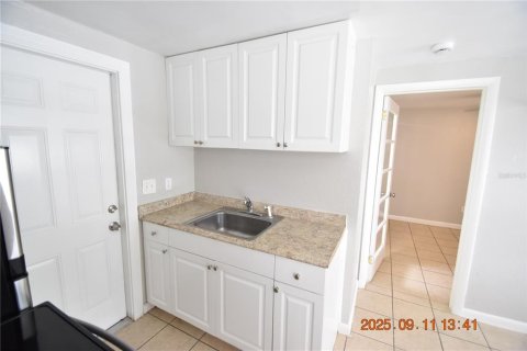 Apartamento en alquiler en Dunedin, Florida, 1 dormitorio, 34.84 m2 № 1914478 - foto 11