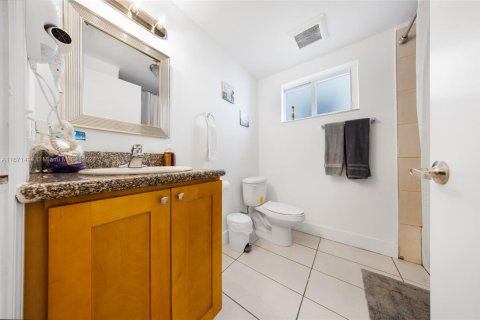Commercial property in Miami, Florida № 1867903 - photo 21