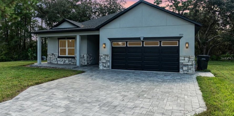 Casa en Kissimmee, Florida 3 dormitorios, 161.93 m2 № 1834783
