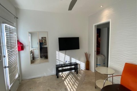 Condominio en alquiler en Miami Beach, Florida, 1 dormitorio, 37.16 m2 № 2003291 - foto 9