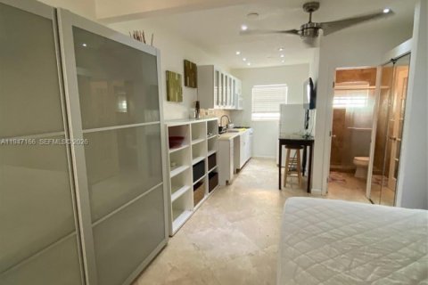 Condominio en alquiler en Miami Beach, Florida, 1 dormitorio, 37.16 m2 № 2003291 - foto 6