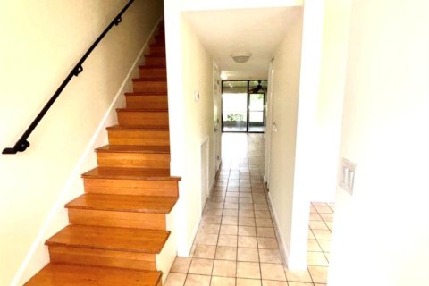 Condo in Lake Worth, Florida, 2 bedrooms № 2191030 - photo 15