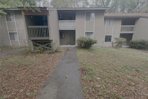 Condo in Gainesville, Florida, 2 bedrooms  № 2147419