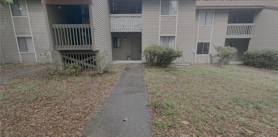Condo in Gainesville, Florida, 2 bedrooms  № 2147419