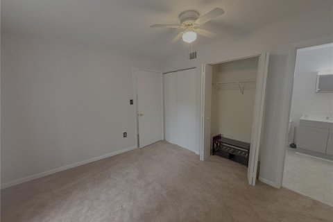 Condo in Gainesville, Florida, 2 bedrooms  № 2147419 - photo 4