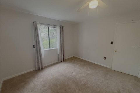 Condo in Gainesville, Florida, 2 bedrooms  № 2147419 - photo 5