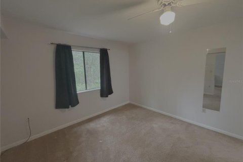 Condo in Gainesville, Florida, 2 bedrooms  № 2147419 - photo 16