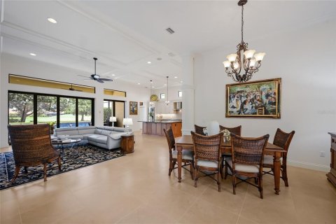 House in Lakewood Ranch, Florida 3 bedrooms, 230.3 sq.m. № 2091660 - photo 9