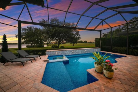 House in Lakewood Ranch, Florida 3 bedrooms, 230.3 sq.m. № 2091660 - photo 18