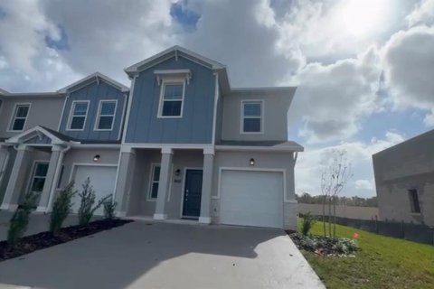 Touwnhouse à Poinciana, Floride 3 chambres, 170.94 m2 № 2348302