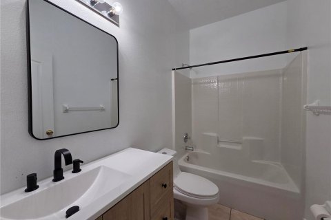 Villa ou maison à louer à Orlando, Floride: 3 chambres, 107.21 m2 № 2402879 - photo 22