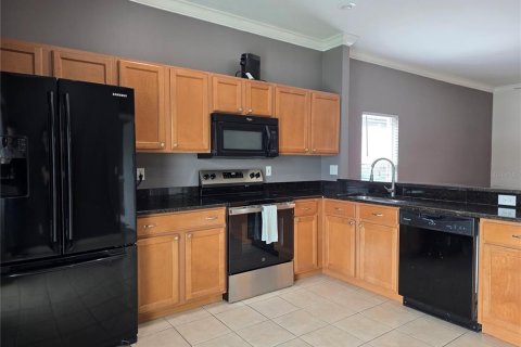 Villa ou maison à louer à Orlando, Floride: 3 chambres, 107.21 m2 № 2402879 - photo 11