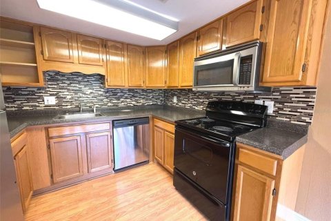 Condominio en venta en Sarasota, Florida, 1 dormitorio, 71.35 m2 № 2096502 - foto 12