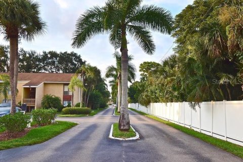 Condominio en venta en Sarasota, Florida, 1 dormitorio, 71.35 m2 № 2096502 - foto 23