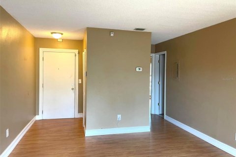 Condominio en venta en Sarasota, Florida, 1 dormitorio, 71.35 m2 № 2096502 - foto 7